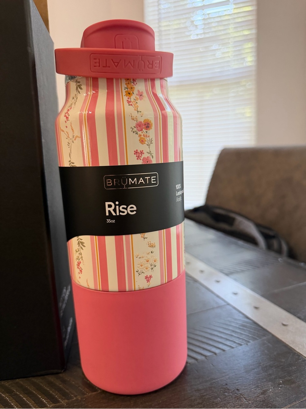 BruMate Rise 35 oz Water Bottle in Cascading Florals - Pink - Picture 5 of 6